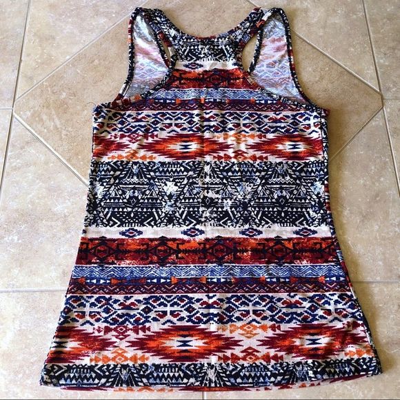 Hot💋Kiss soft & stretchy tank, tribal design - Picture 4 of 5
